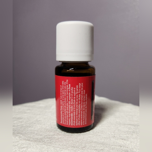 GRAPEFRUIT - YOUNG LIVING ESSENTIAL OIL - Picture 2 of 3